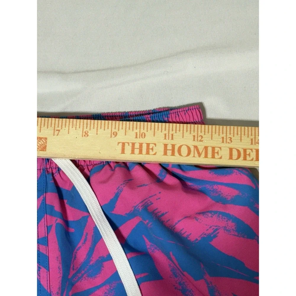 Chubbies The Floral Leaf Pink  & Blue Swim Trunks Shorts Men's Small 5.5